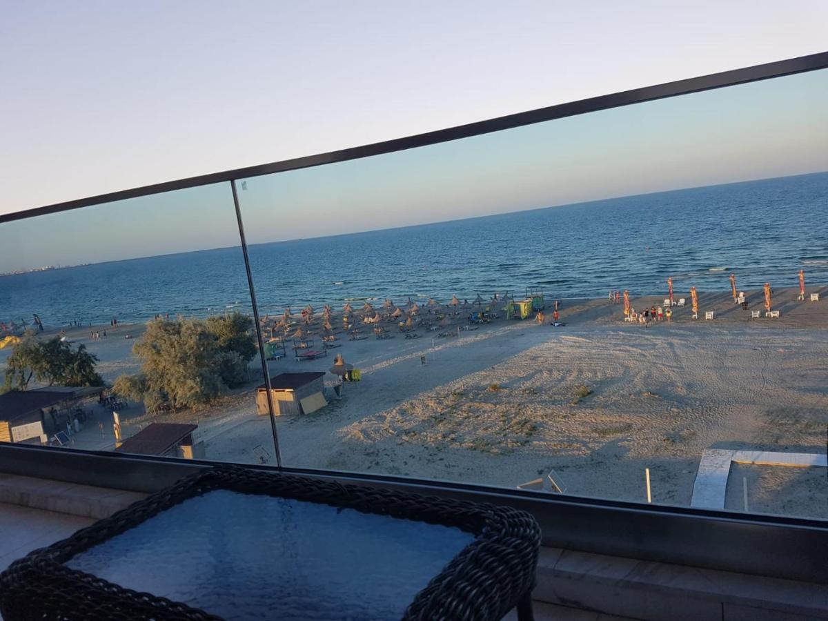 Wave 2 Mamaia Prima Linie Vedere La Mare 120Mp Năvodari Exterior foto