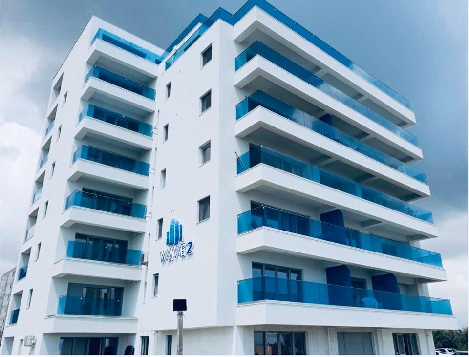 Wave 2 Mamaia Prima Linie Vedere La Mare 120Mp Năvodari Exterior foto