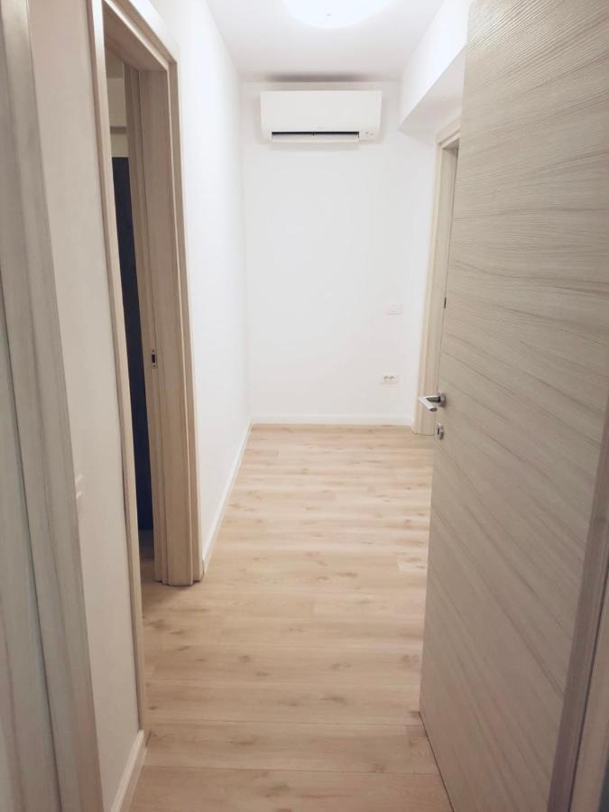 Wave 2 Mamaia Prima Linie Vedere La Mare 120Mp Năvodari Exterior foto